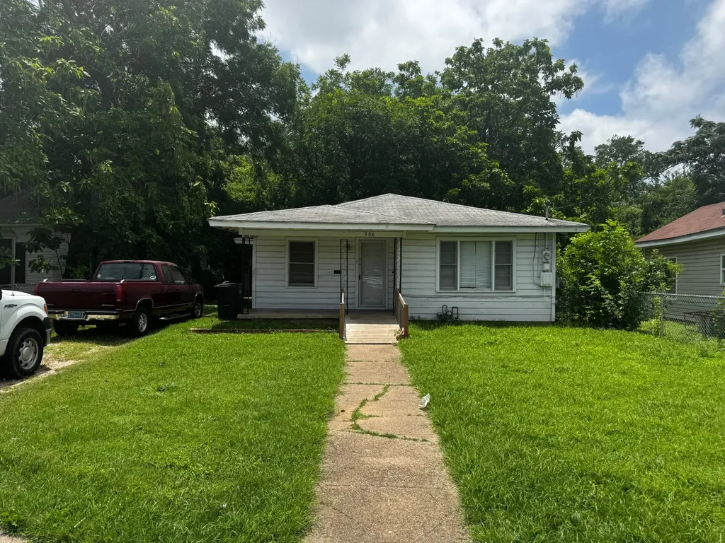 906 Clifton Street Waco TX 76704