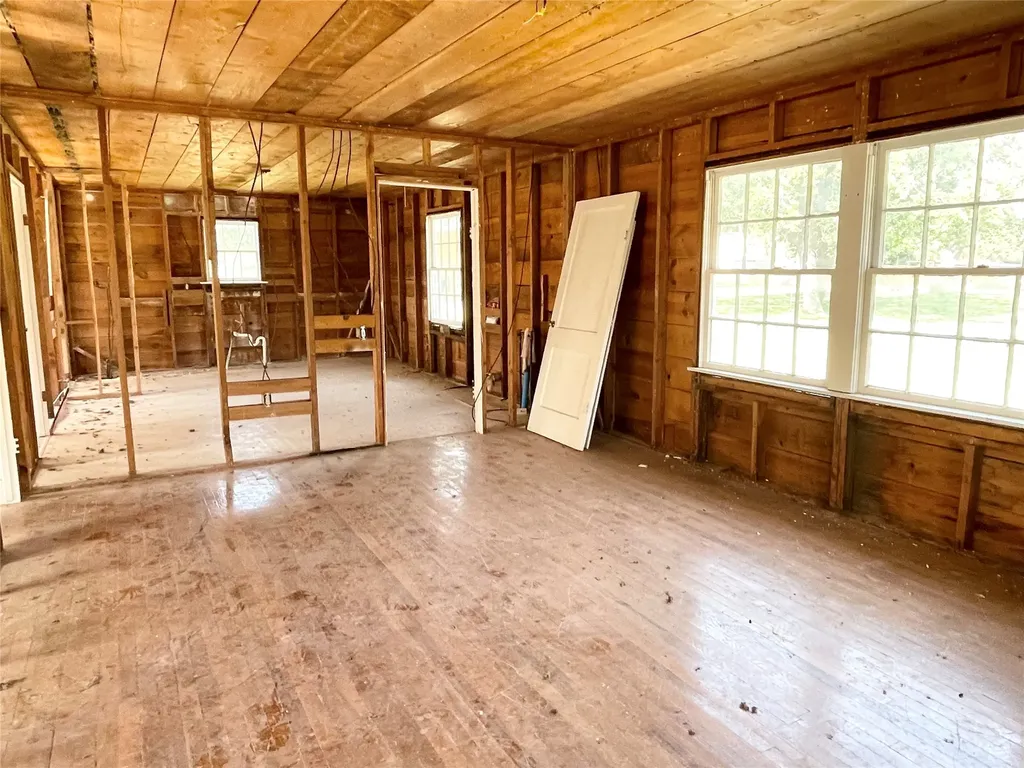 1331 Medlan Chapel Road Graham TX 76450