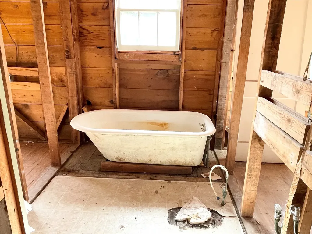 1331 Medlan Chapel Road Graham TX 76450