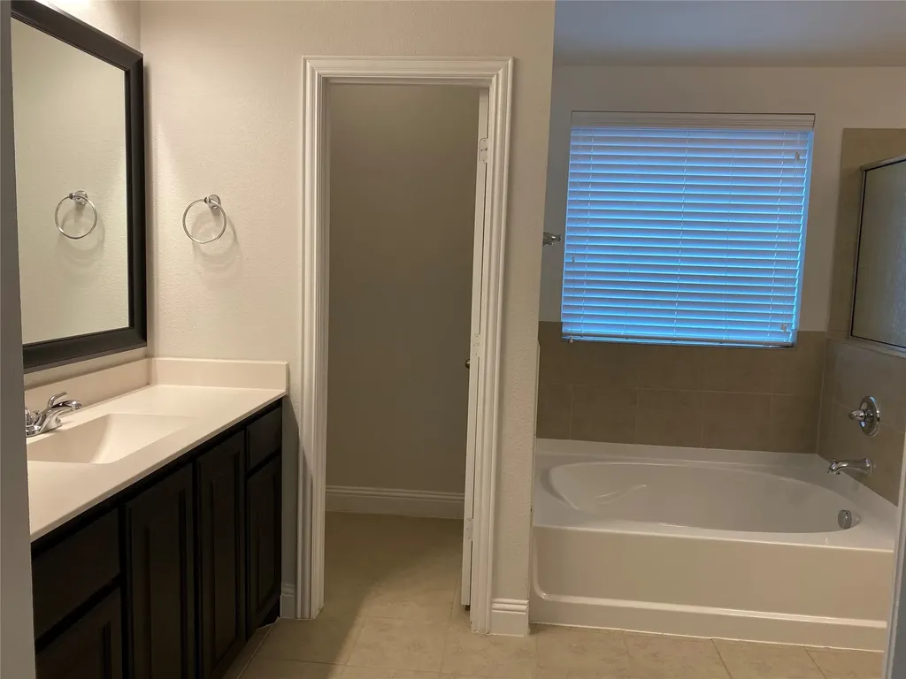 282 Hilltop Drive Justin TX 76247