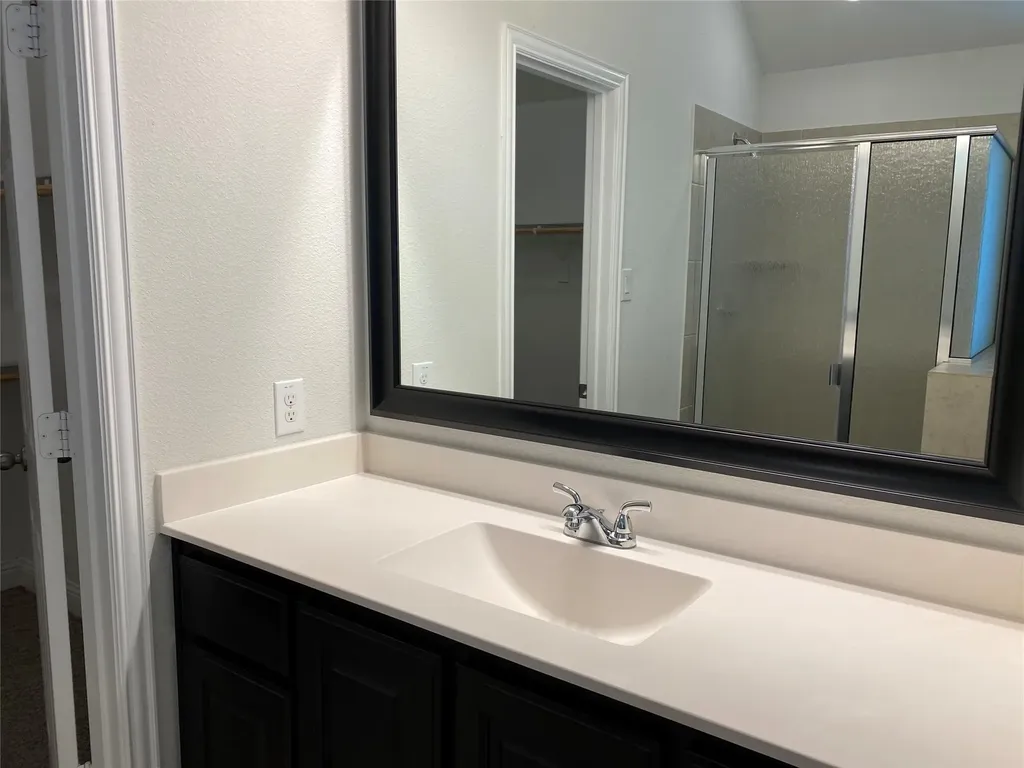 282 Hilltop Drive Justin TX 76247