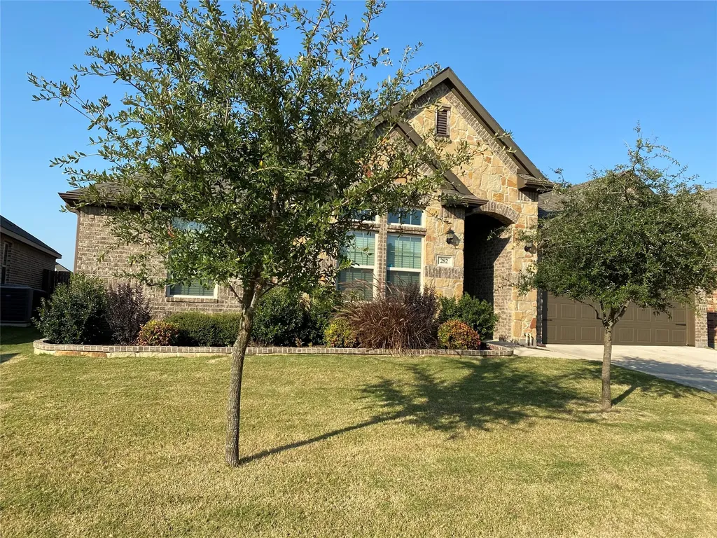282 Hilltop Drive Justin TX 76247