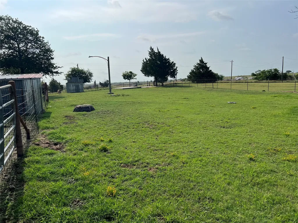 12165 Fm 103 Nocona TX 76255