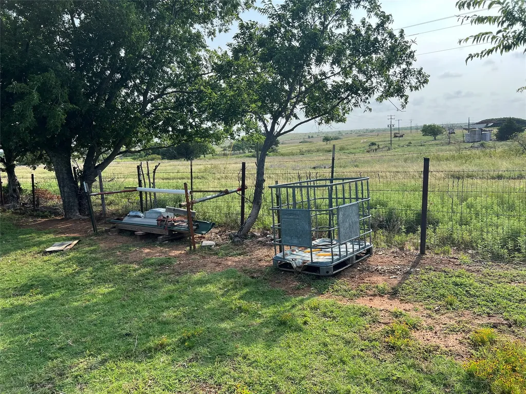 12165 Fm 103 Nocona TX 76255