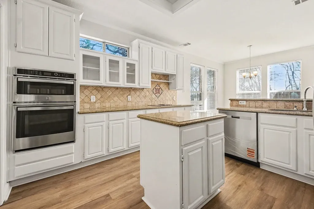 6701 Clear Springs Circle Garland TX 75044