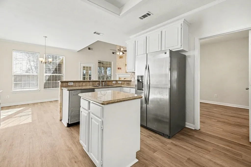 6701 Clear Springs Circle Garland TX 75044