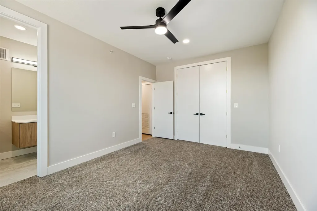 4060 Spring Valley Road Farmers Branch TX 75244