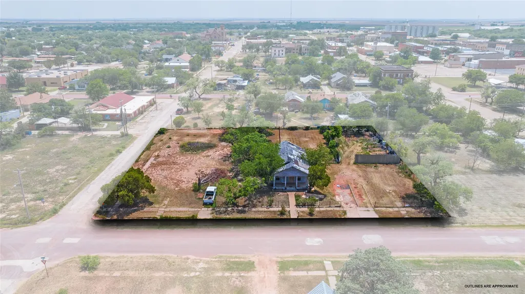210 E Campbell Street Stamford TX 79553