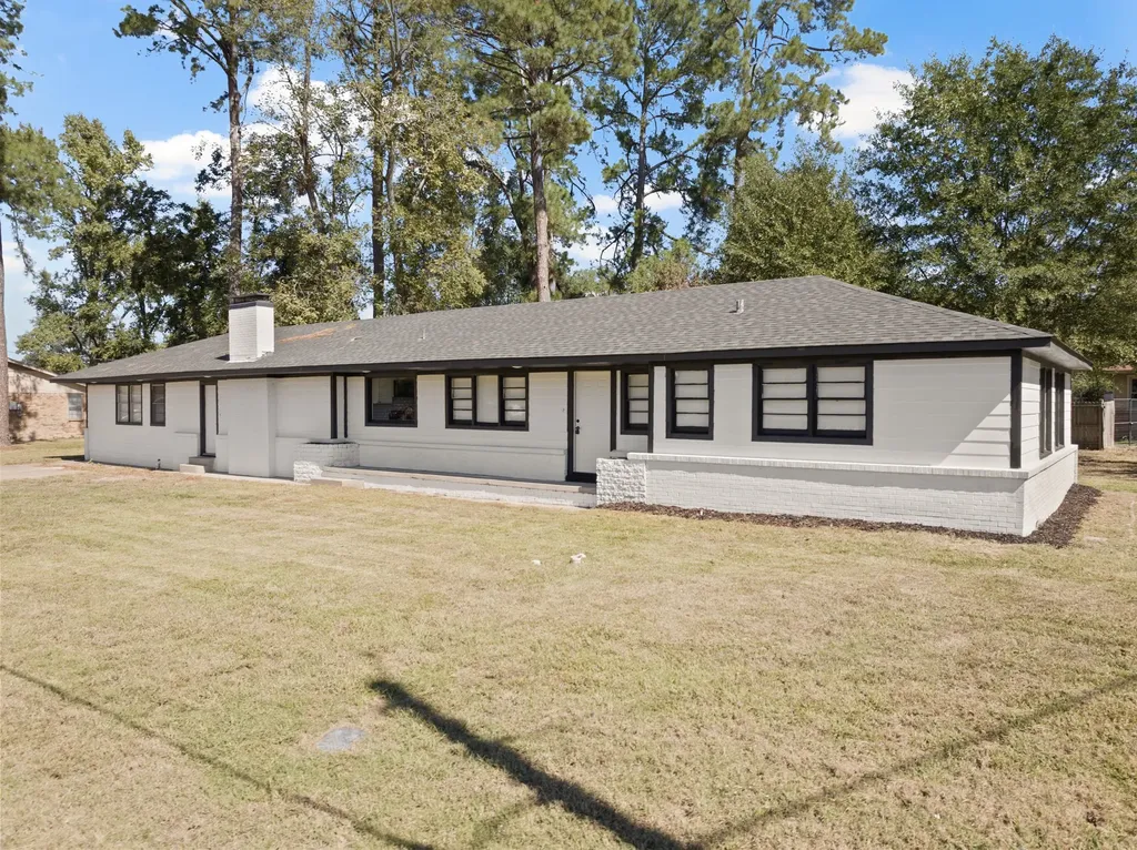 700 W Broadway Street Winnsboro TX 75494