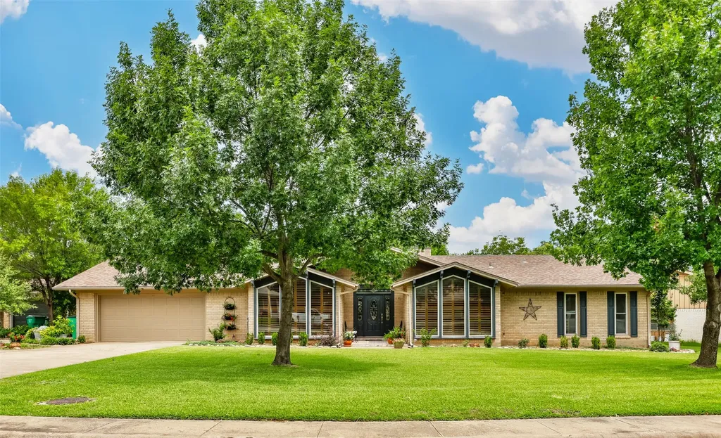1904 Tulane Avenue Gainesville TX 76240