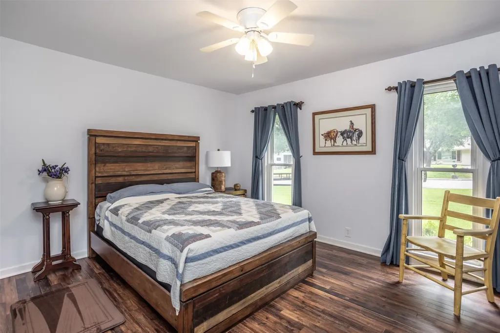 1904 Tulane Avenue Gainesville TX 76240