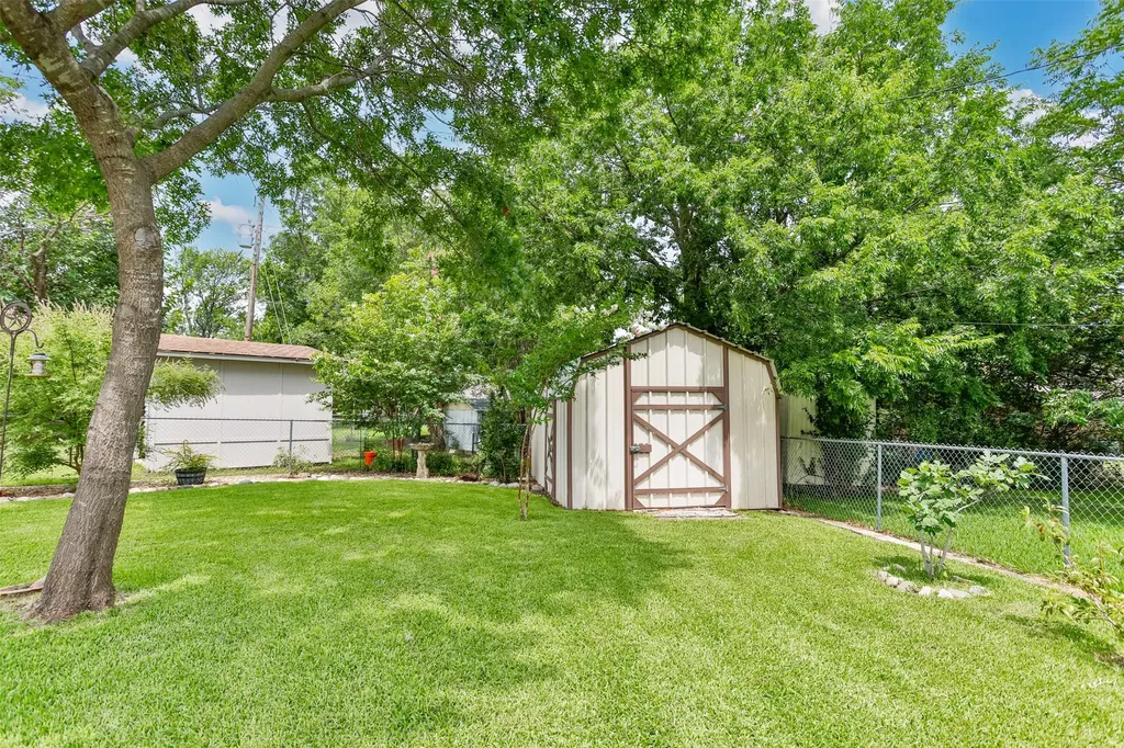 1904 Tulane Avenue Gainesville TX 76240