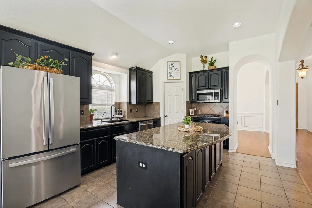 2216 Woodberry Drive Forney TX 75126