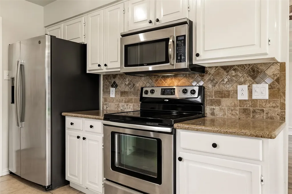 2713 Yale Drive Rowlett TX 75088