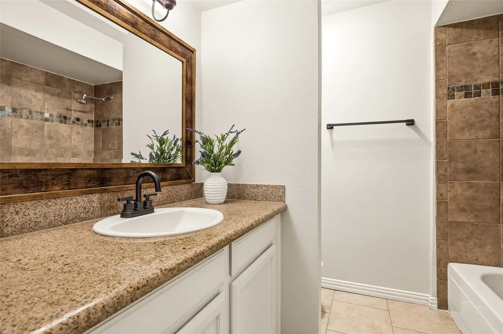 2713 Yale Drive Rowlett TX 75088
