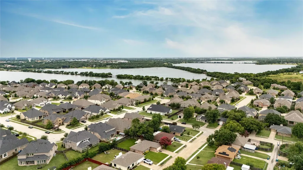 2713 Yale Drive Rowlett TX 75088