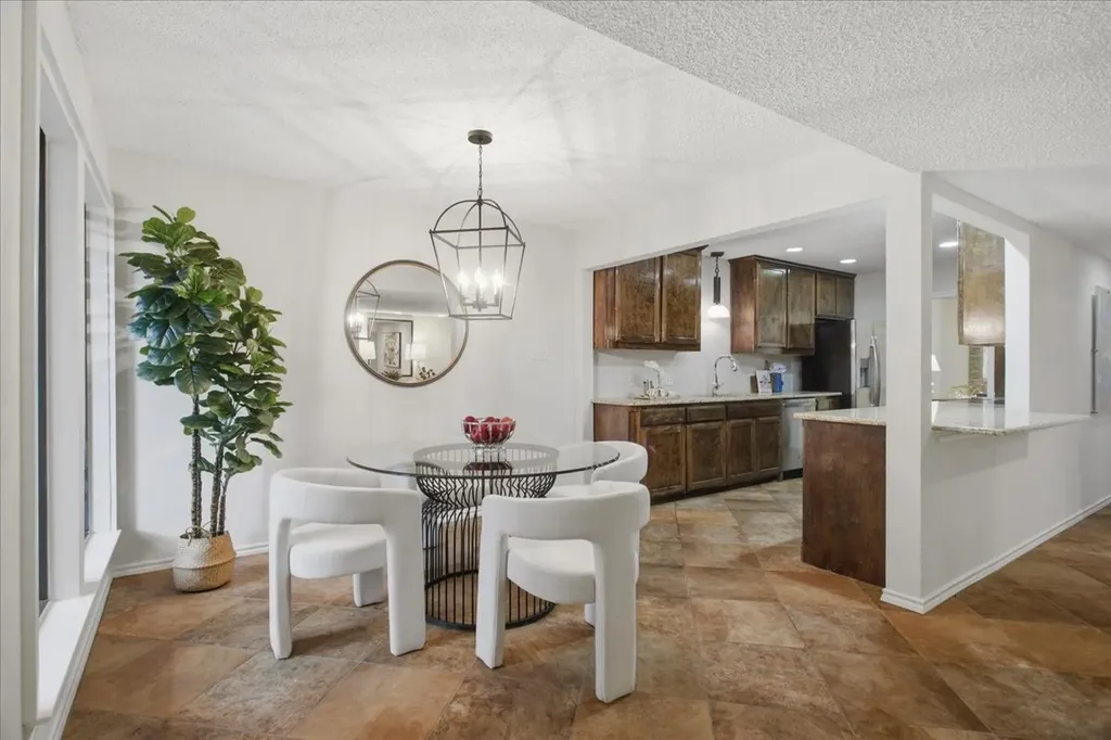 3702 Hulen Park Drive Fort Worth TX 76109
