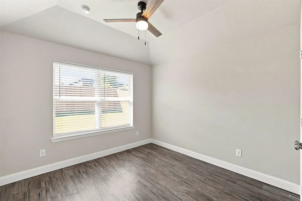 447 Paso Fino Street Robinson TX 76706