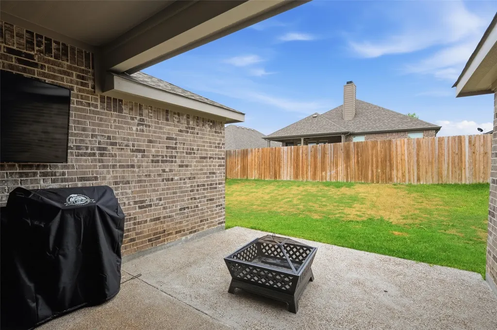 447 Paso Fino Street Robinson TX 76706