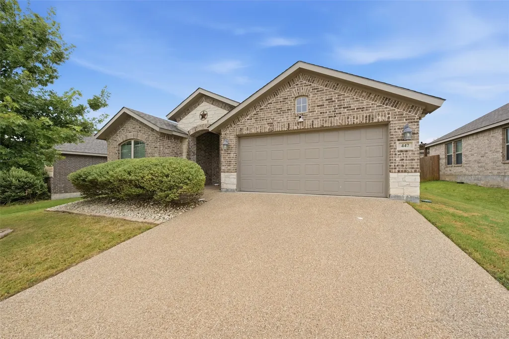 447 Paso Fino Street Robinson TX 76706