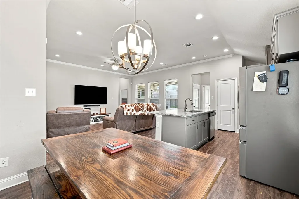 447 Paso Fino Street Robinson TX 76706