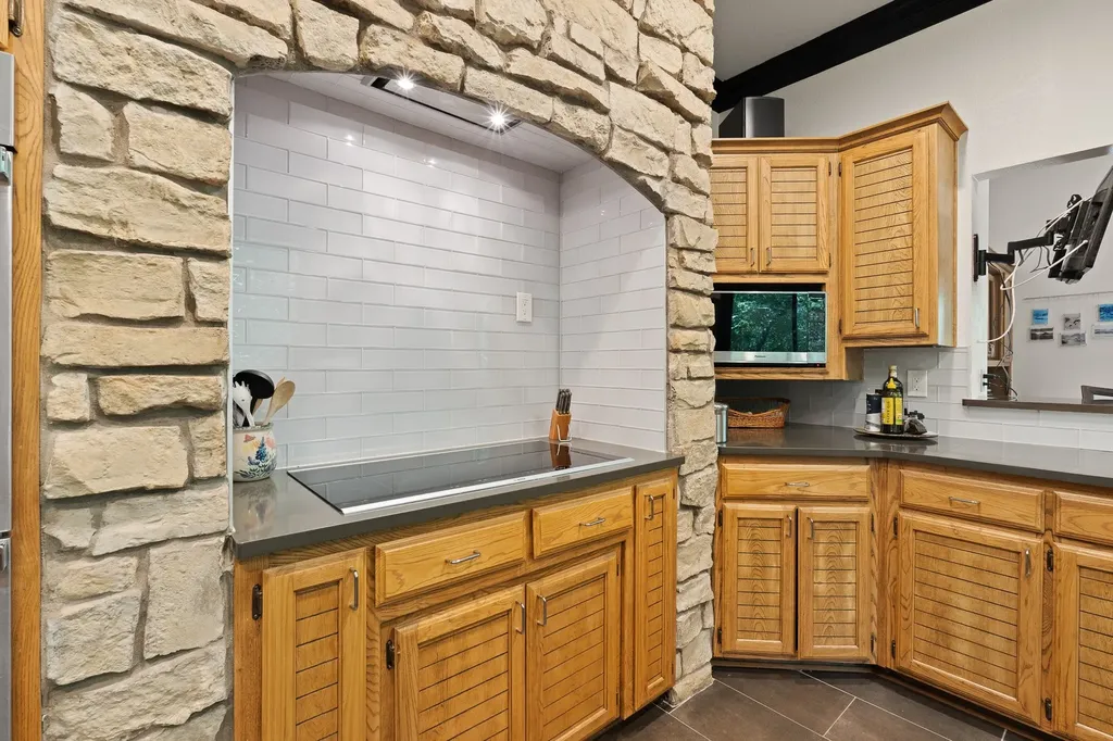 613 Armadillo Court Cedar Hill TX 75104