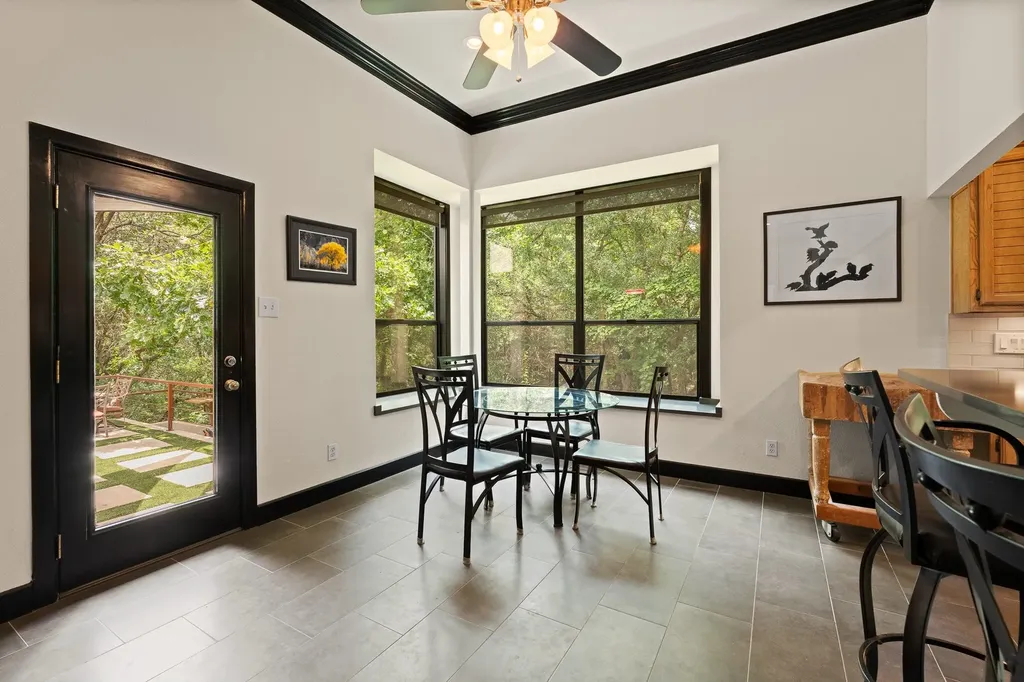 613 Armadillo Court Cedar Hill TX 75104