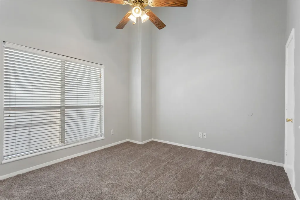 1901 N Fitzhugh Avenue Dallas TX 75204