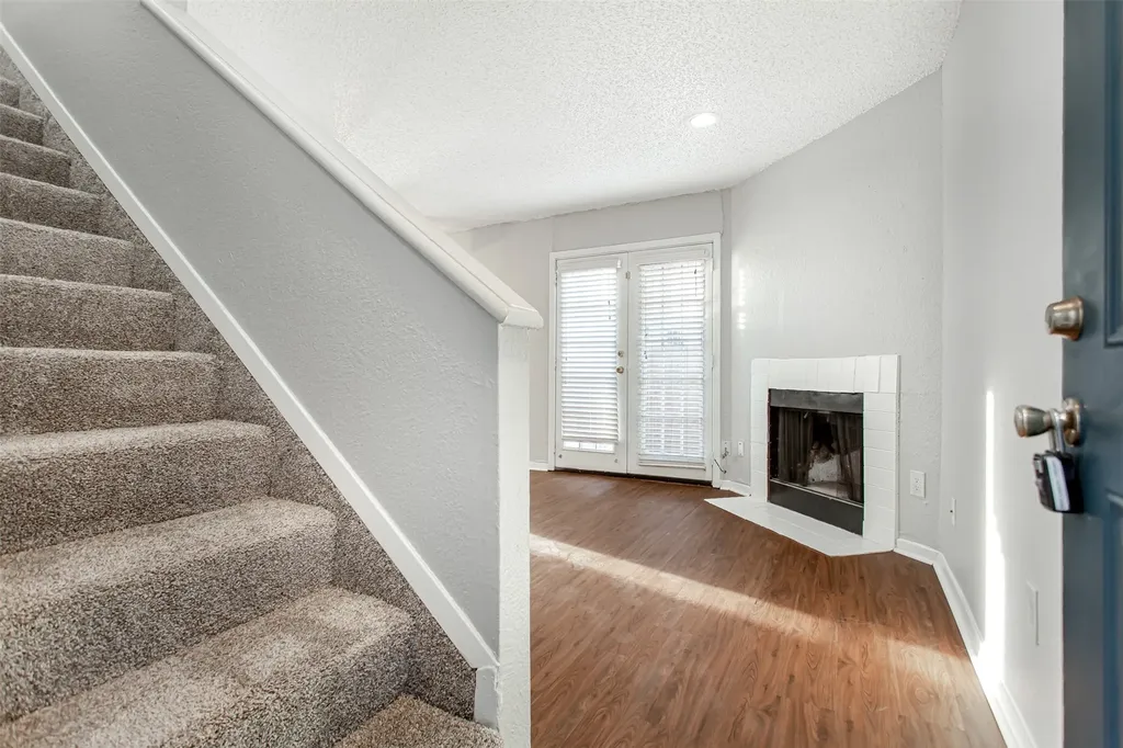 1901 N Fitzhugh Avenue Dallas TX 75204