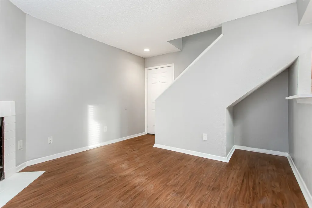 1901 N Fitzhugh Avenue Dallas TX 75204