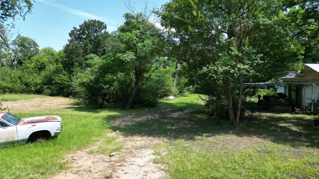833 Carmela Court Cleburne TX 76031