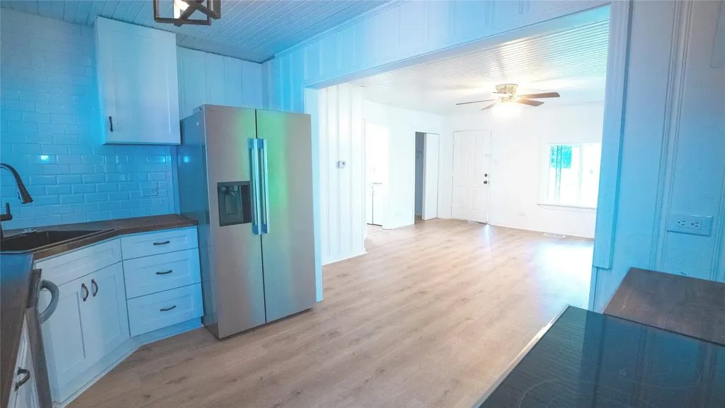 401 W Carolina Street Palestine TX 75803