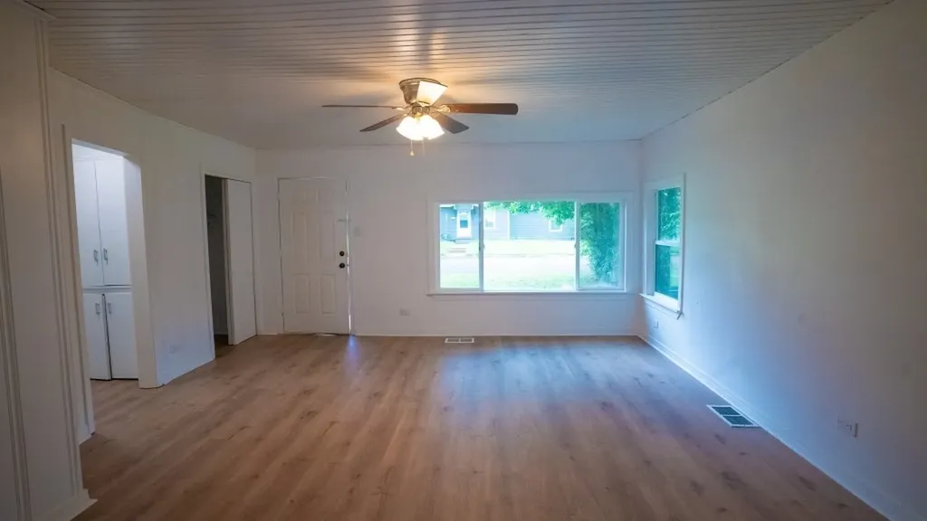 401 W Carolina Street Palestine TX 75803