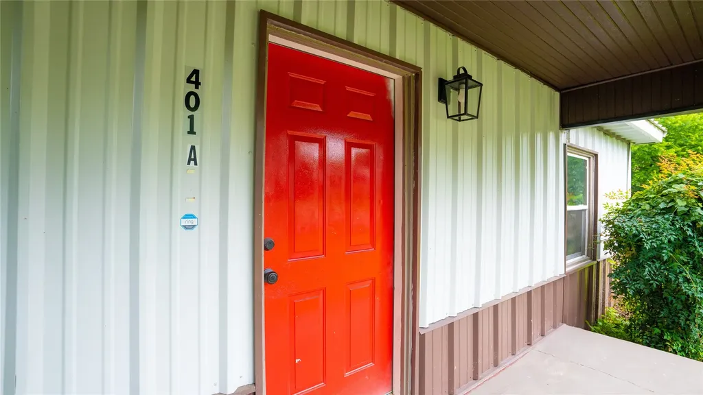 401 W Carolina Street Palestine TX 75803