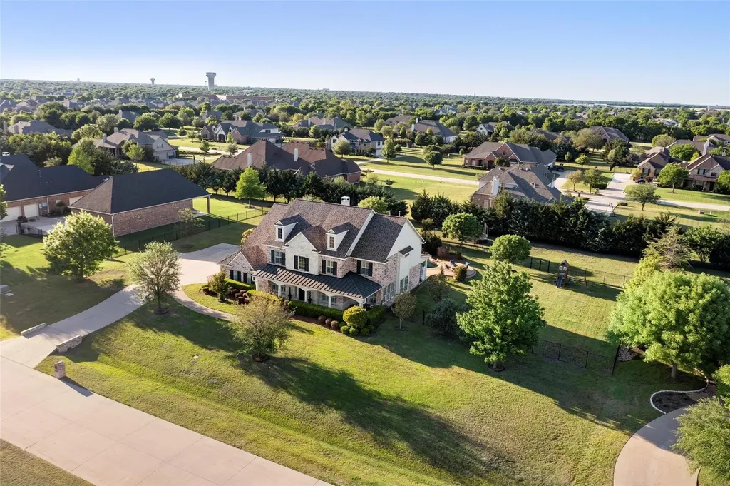 5901 Cox Farm Parker TX 75002