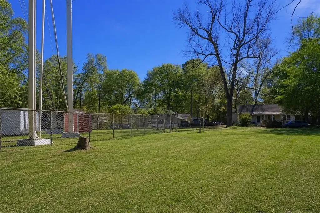 1235 E North Street Kilgore TX 75662