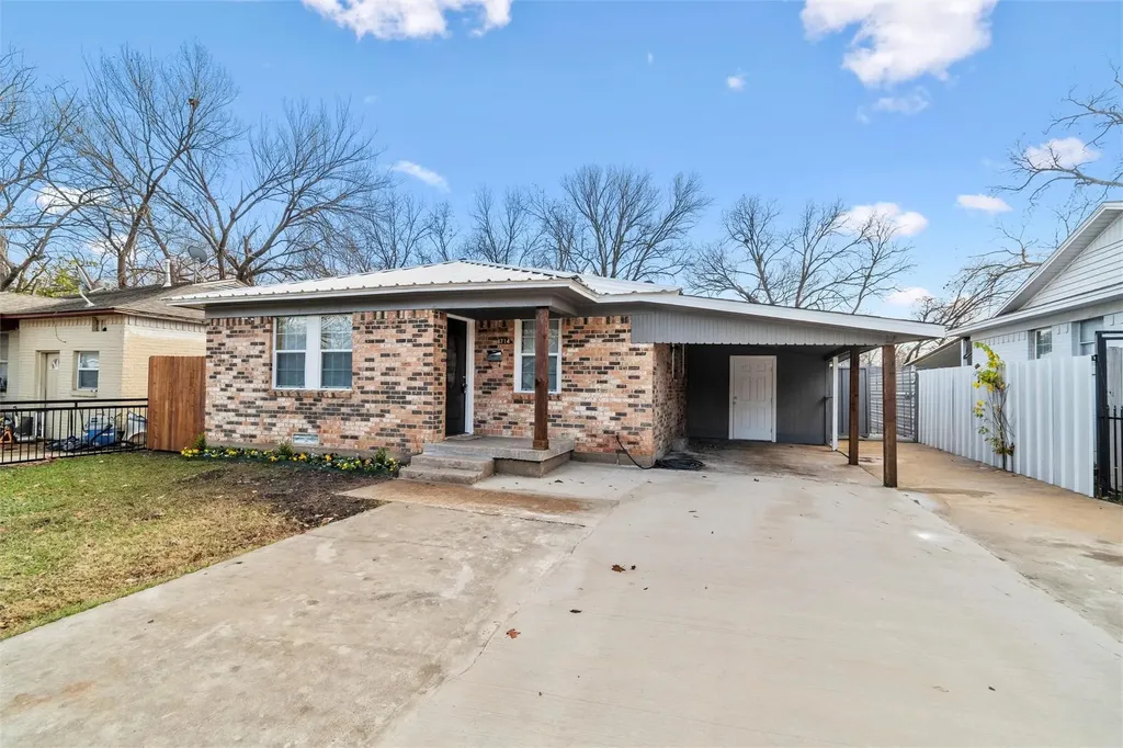 8714 Quinn Street Dallas TX 75217