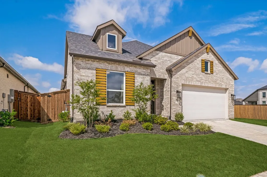 1046 Bearing Street Royse City TX 75189