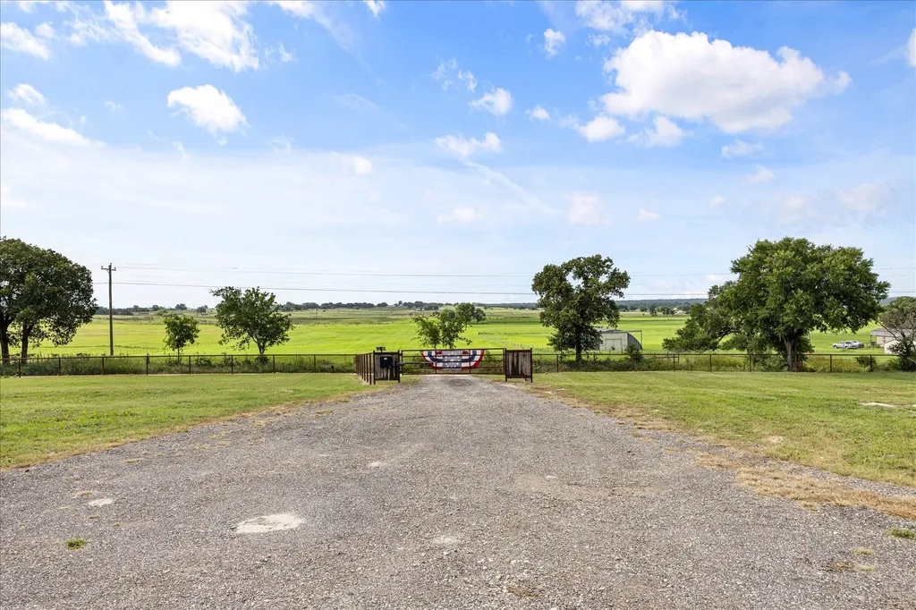 2509 County Road 226 Stephenville TX 76401