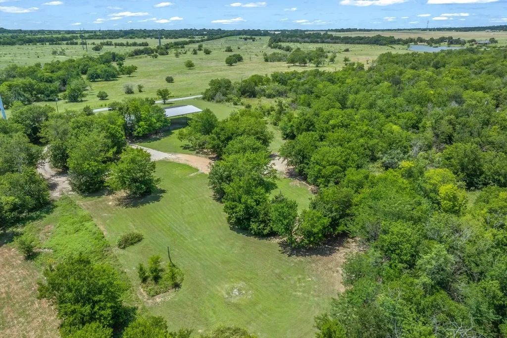 14076 County Road 318 Terrell TX 75160
