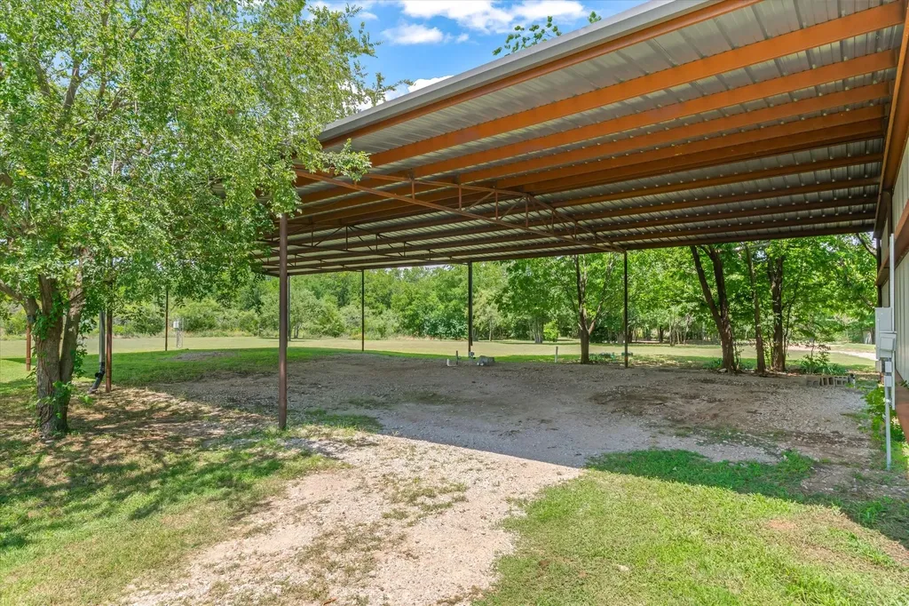 14076 County Road 318 Terrell TX 75160