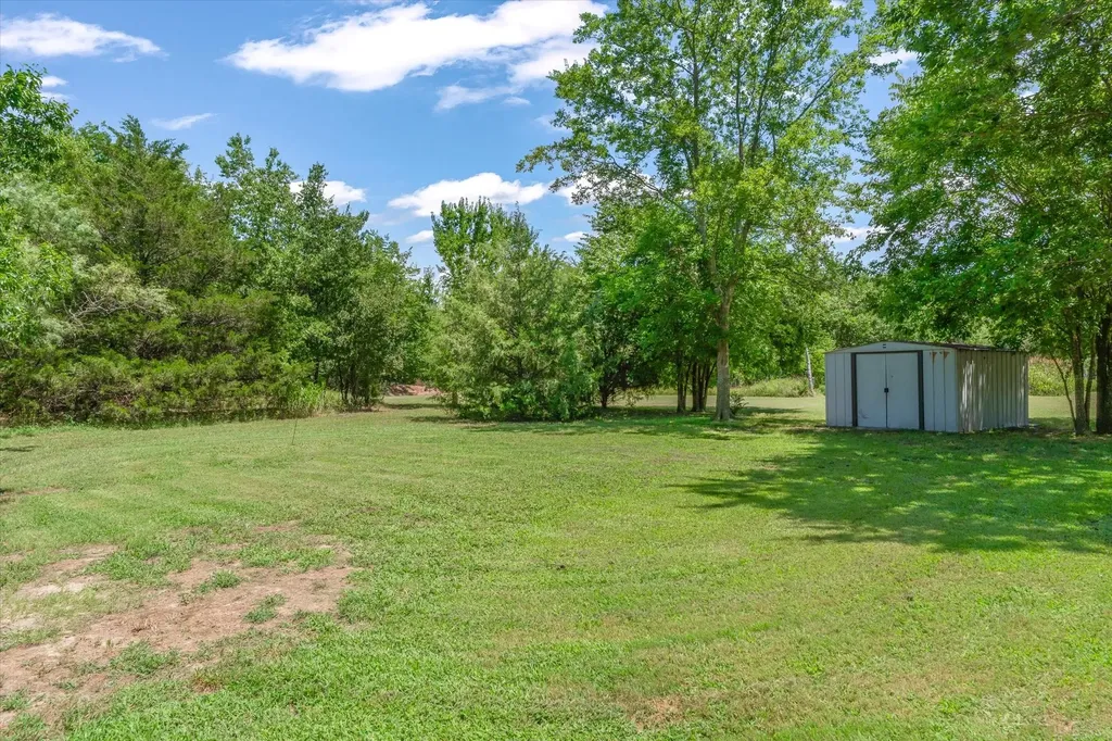14076 County Road 318 Terrell TX 75160
