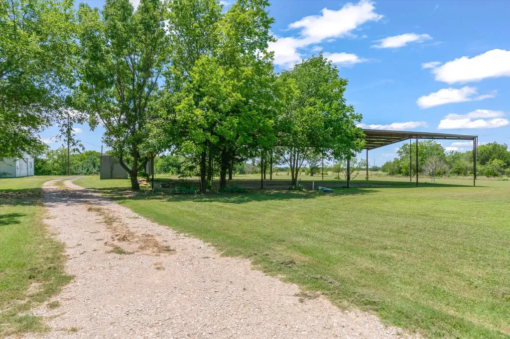 14076 County Road 318 Terrell TX 75160