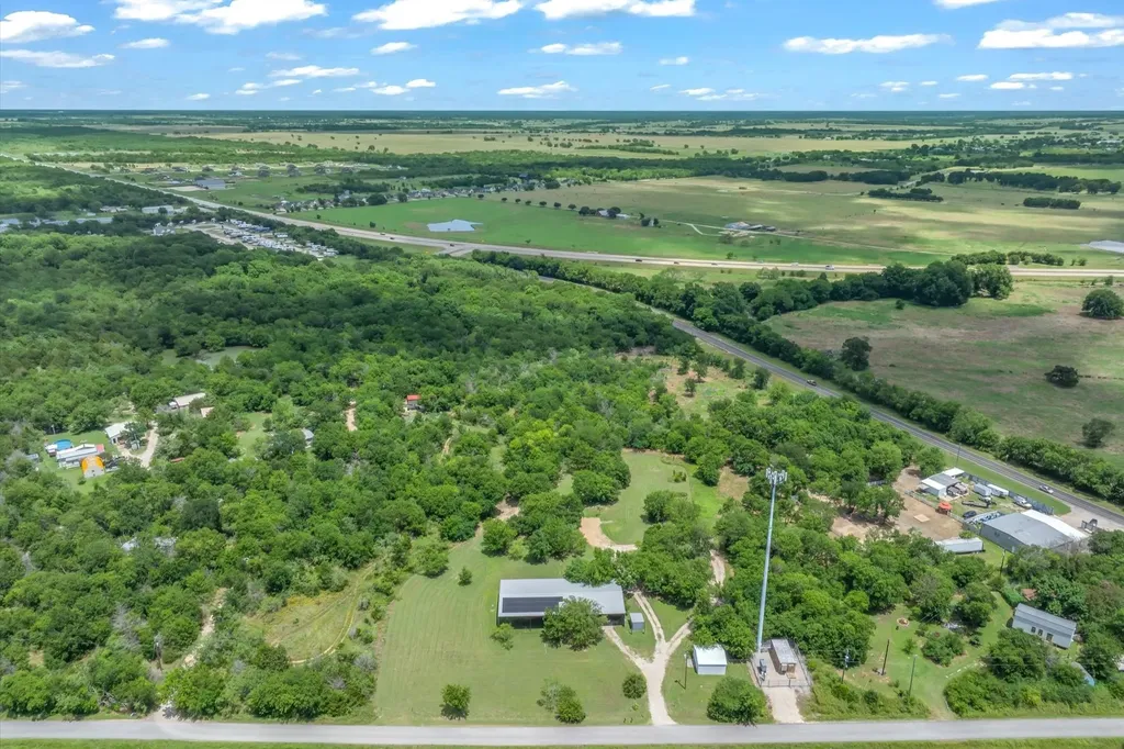 14076 County Road 318 Terrell TX 75160
