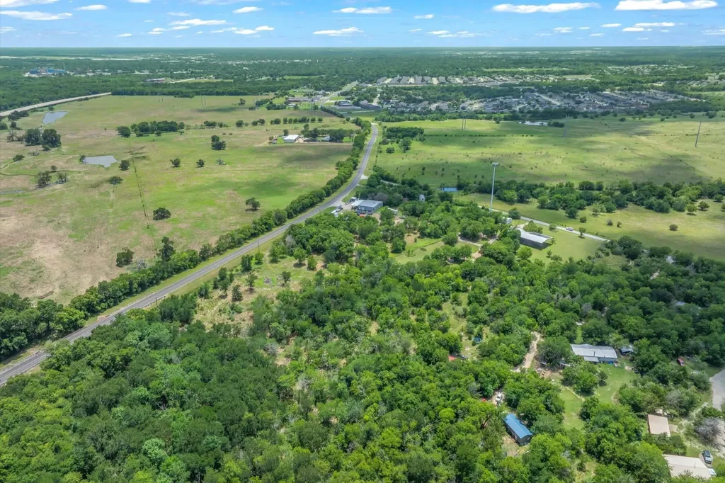 14076 County Road 318 Terrell TX 75160