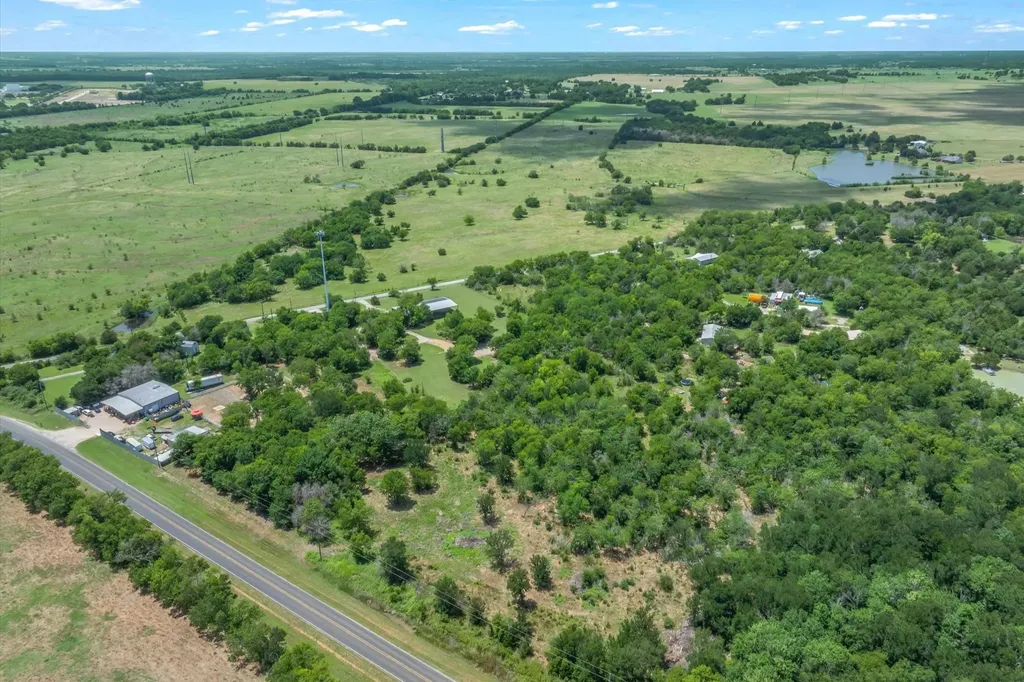 14076 County Road 318 Terrell TX 75160