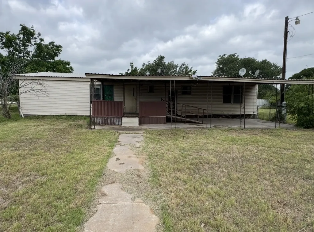 405 Munson Drive Clyde TX 79510