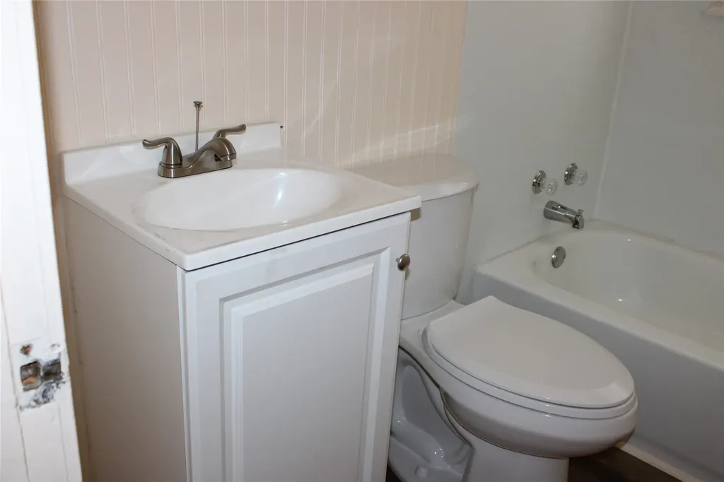 3732 N 23rd Street Waco TX 76708