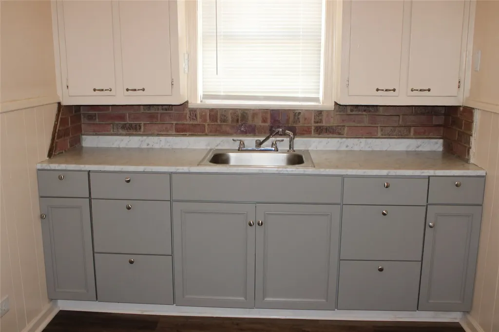 3732 N 23rd Street Waco TX 76708