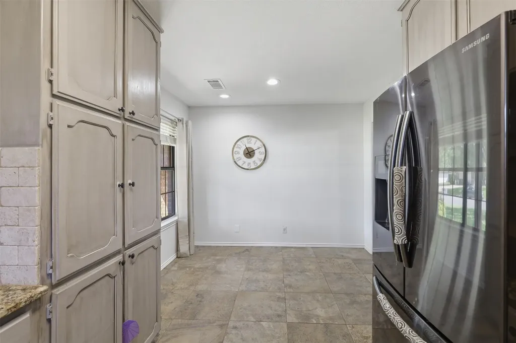 1300 Linda Court Cleburne TX 76033